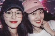 圈内爆料陈钰琪是谁啊,揭秘娱乐圈新晋小花陈钰琪的崛起之路